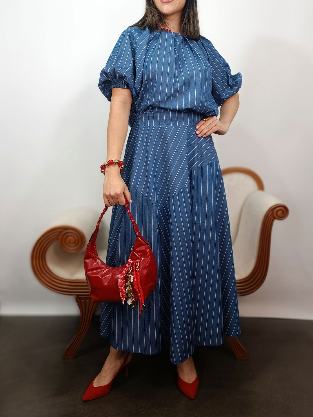 conjunto midi de dos piezas azul denim rayas blancas completo